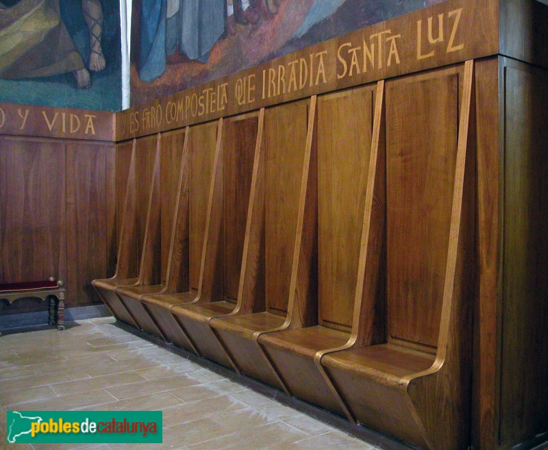 Tortosa - Sant Jaume de Remolins - Bancs del Presbiteri (Joan Montcada)