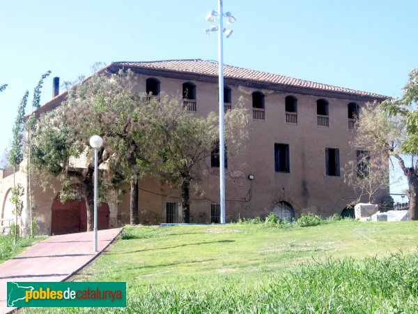 Cornellà de Llobregat - Can Tirel (Foto: Albert Esteves, 2006) Cornellà de Llobregat - Can Tirel