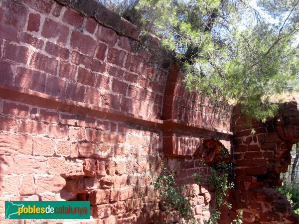 Cervelló - Capella del castell, abans de la restauració