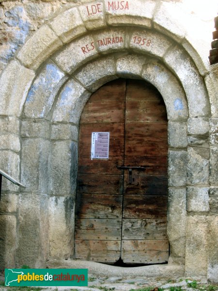 Músser - Església de Sant Fructuós (Foto: Albert Esteves, 2006) Músser - Església de Sant Fructuós