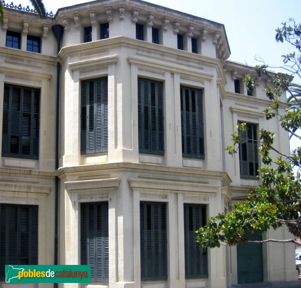 El Prat - Torre Muntadas (Foto: Albert Esteves, 2006) El Prat - Torre Muntadas