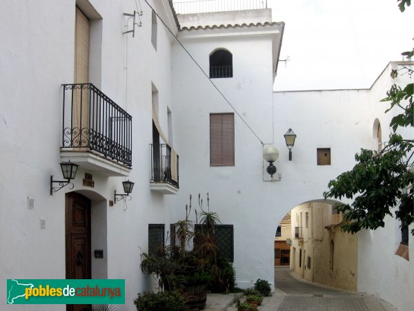 Sant Climent de Llobregat - Can Pinet (Foto: Albert Esteves, 2006) Sant Climent de Llobregat - Can Pinet