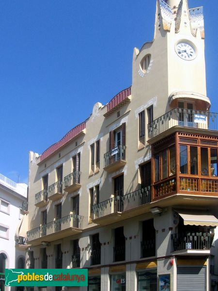 Sitges - Casa Bartomeu Carbonell (Foto: Albert Esteves, 2006) Sitges - Casa Bartomeu Carbonell