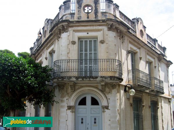 Sitges - Casa J. Ferret (Foto: Albert Esteves, 2006) Sitges - Casa J. Ferret