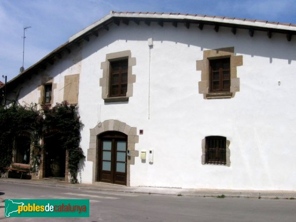 Sant Just Desvern - Can Campreciós (Foto: Albert Esteves, 2006) Sant Just Desvern - Can Campreciós