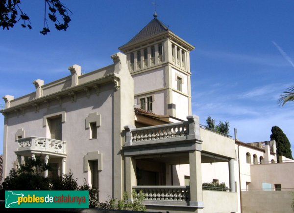 Sant Just Desvern - Can Modolell (Foto: Albert Esteves, 2006) Sant Just Desvern - Can Modolell