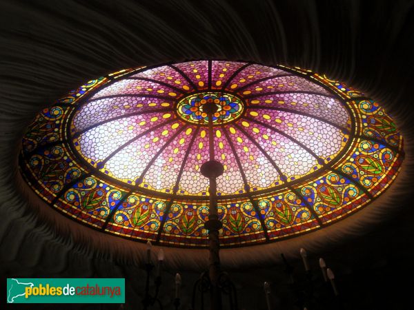 Vilanova i la Geltrú - Can Pahissa (Foto: Albert Esteves, 2006) Vilanova i la Geltrú - Can Pahissa