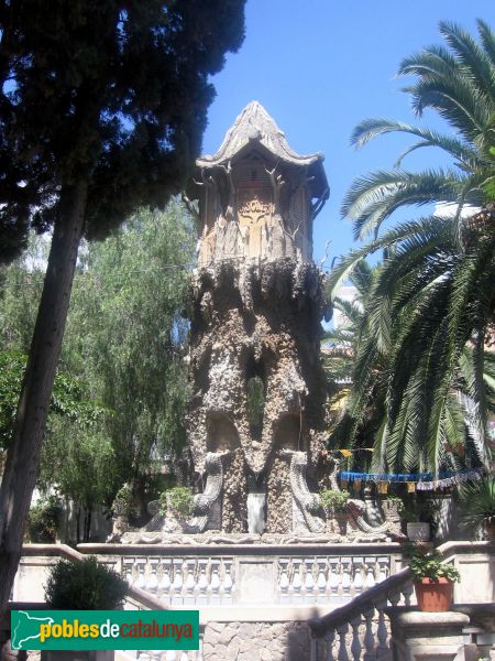 Vilanova i la Geltrú - Can Pahissa, jardí (Foto: Albert Esteves, 2006) Vilanova i la Geltrú - Can Pahissa, jardí