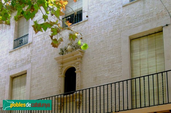 Vilanova i la Geltrú - Casa Salomé Oliver (Foto: Albert Esteves, 2006) Vilanova i la Geltrú - Casa Salomé Oliver